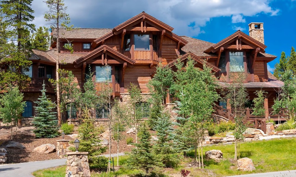 Comprehensive Guide to Purchasing a Home in Jackson Hole, Wyoming